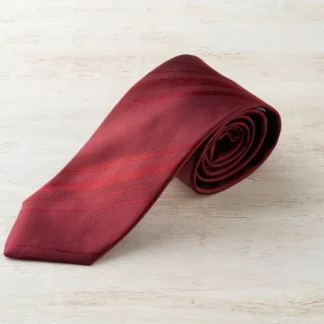 ネクタイ（レッド／ストライプ）